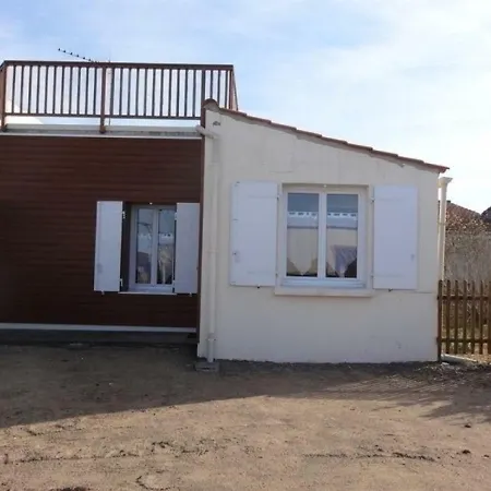 Hébergement de vacances House Agreable Maison Studio Dans Propriete Idealement Placee Proche Plan D'eau Et Commerces